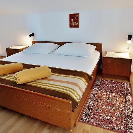 Kata Mit Panoramablick Auf Stadt Apartment Rab Town
